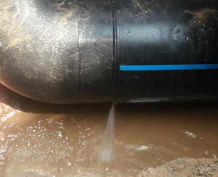 陆河楼顶渗水维修公司为大家分享下陆河卫生间漏水维修修补技术!